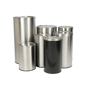 Design Small Round Plastic Trash Can, Garbage Container Bin with Swing Top Lid - for Bathrooms, Kitchens, Home Office